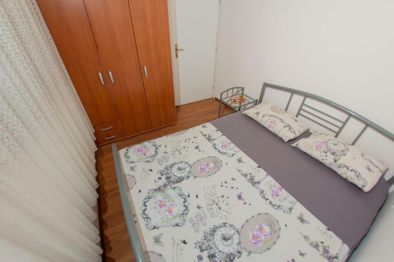 Apartmani Sunset Rogotin מראה חיצוני תמונה
