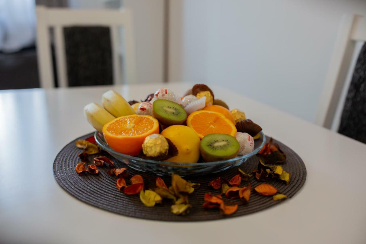 Apartmani Sunset Rogotin מראה חיצוני תמונה